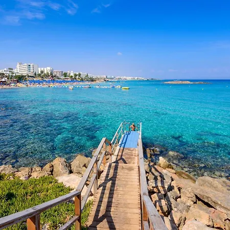 Bay #17 Protaras